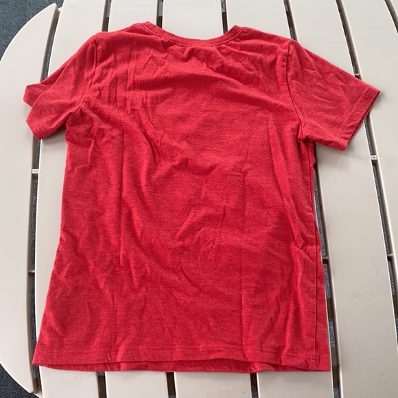Red angry birds red shirt. No holes and no damage. - Picture 3 of 4